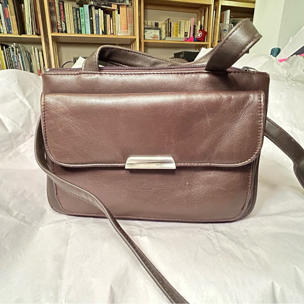 St John’s Bay leather Shoulder Bag